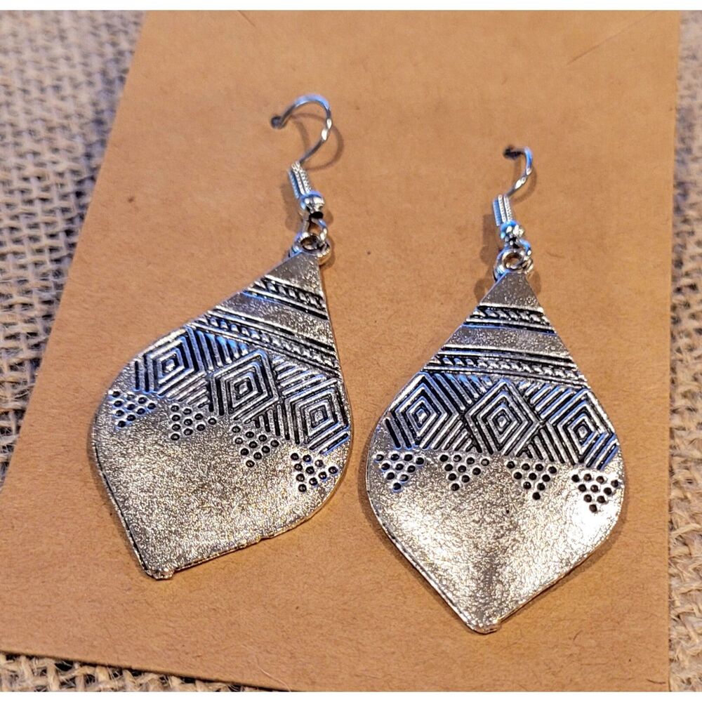 1-1/2" Dangle Drop Tribal Geometric French Wire Earrings Silver Fashion Jewelry